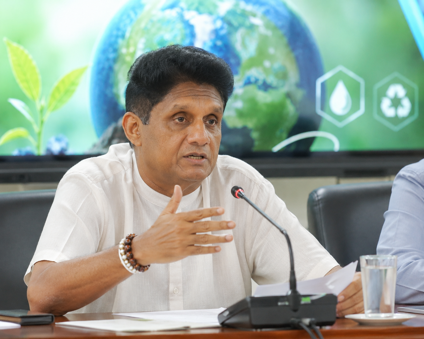 එල්නීනෝ-ලානීනා බලපෑම් ගැන රජය ගෙන ඇති පුරෝකථන ගැන ජනතාව දැනුවත් කරනු 